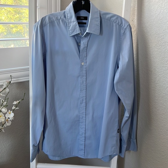 BOSS Hugo Boss button down shirt - Picture 2 of 13